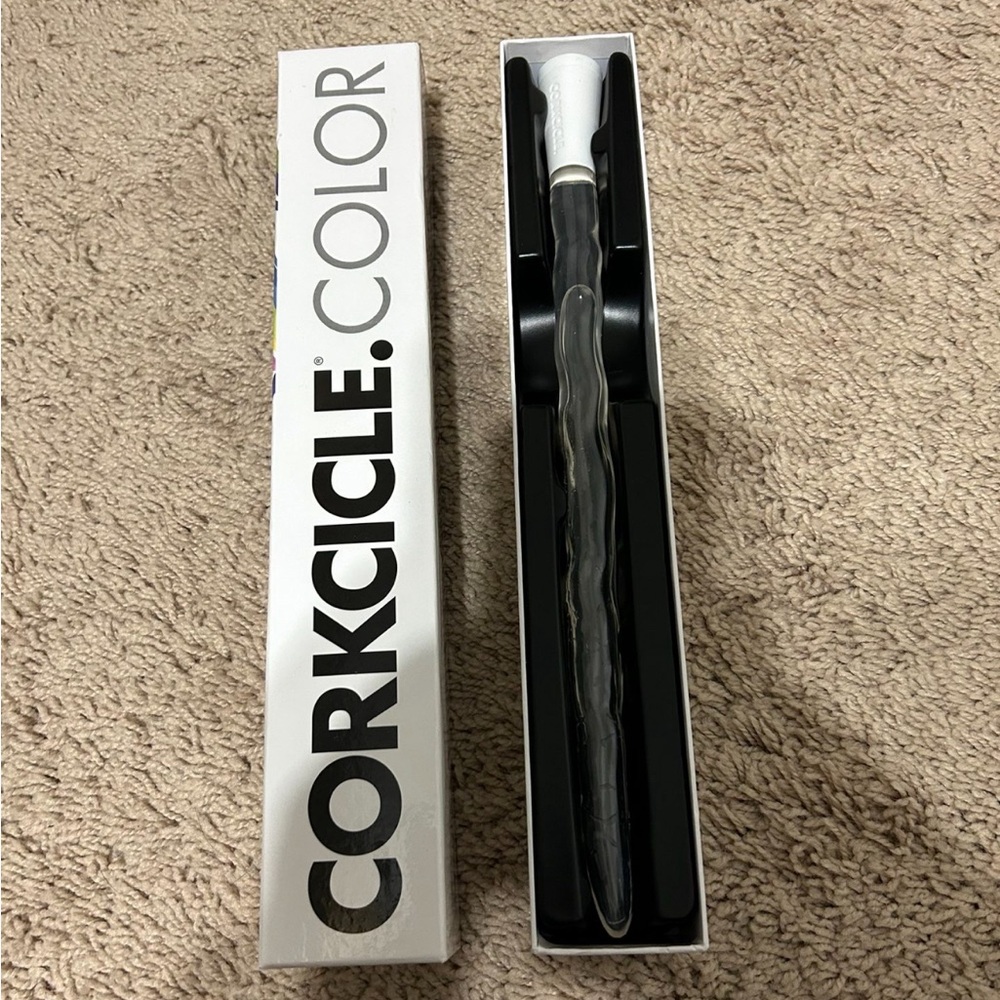 Corkcicle Color wine chiller